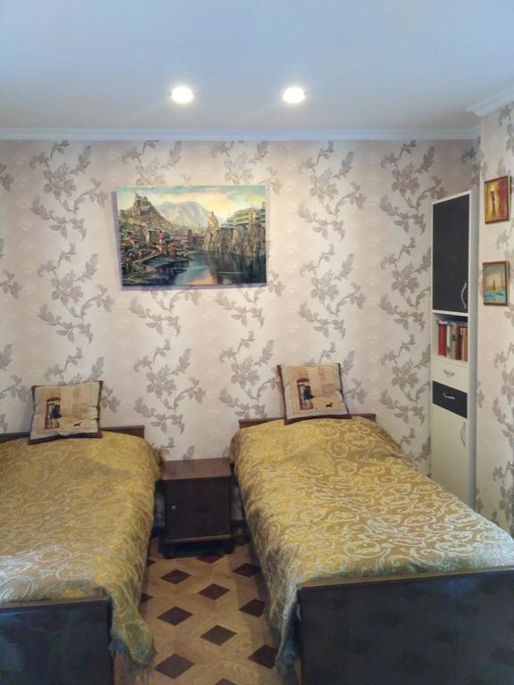 Dadu'S Apartment Tbilisi ภายนอก รูปภาพ
